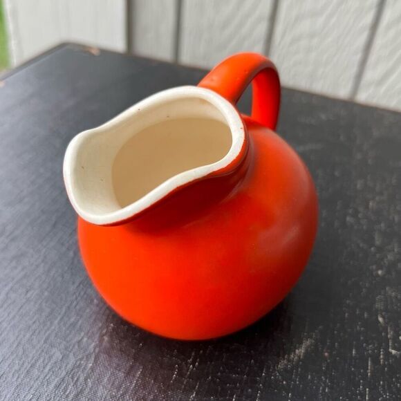 Vintage 1930s 5" Hall Ceramic Ball Creamer Pitcher Red Glaze Marked USA - Picture 5 of 14